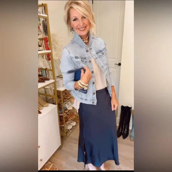 Classic Navy Satin Slip Skirt - Women - Picture 2 of 16